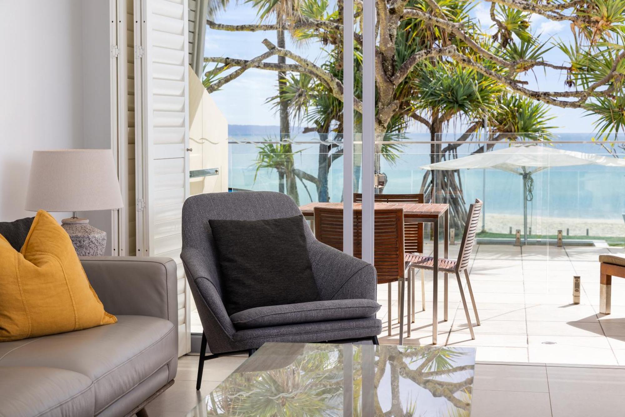 Fairshore 12: Absolute Beachfront, Direct Beach & Pool Access Noosa Heads Eksteriør billede